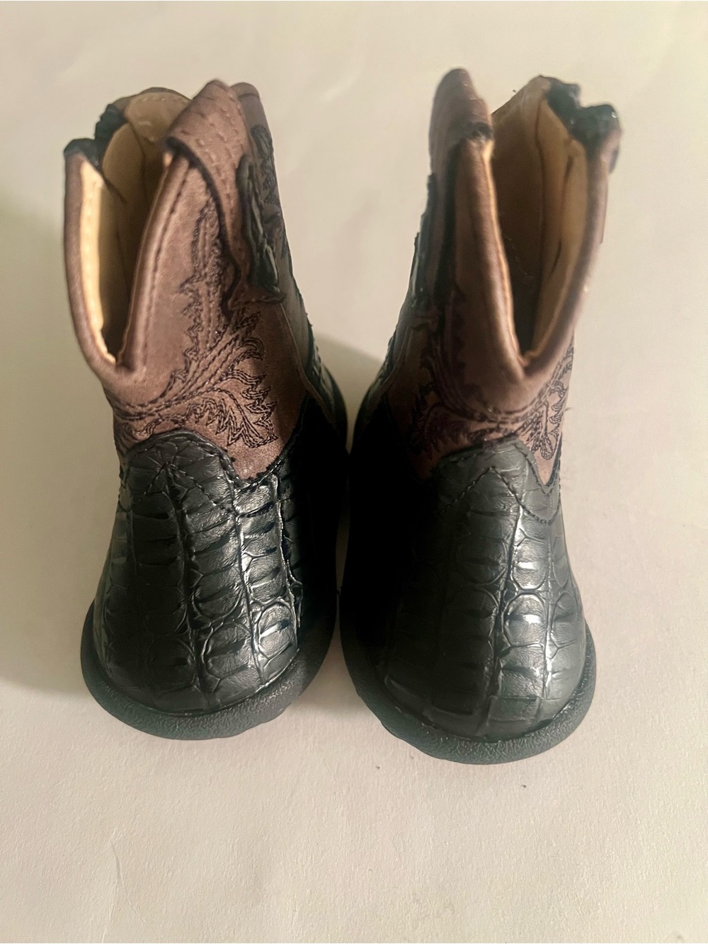 Roper Size 1 Cowboy Booties Two-Tone Embossed